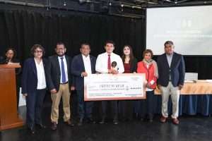 PREMIAN A GANADORES DEL PRIMER CONCURSO UNIVERSITARIO DE INNOVACIÓN SOCIAL Y VINCULACIÓN COMUNITARIA
