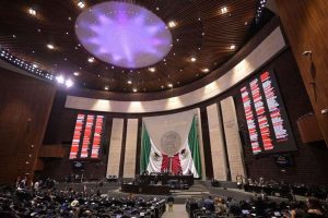 Diputados aprueban ingresos por 10.6 billones; incluyen deuda por 1.7 billones